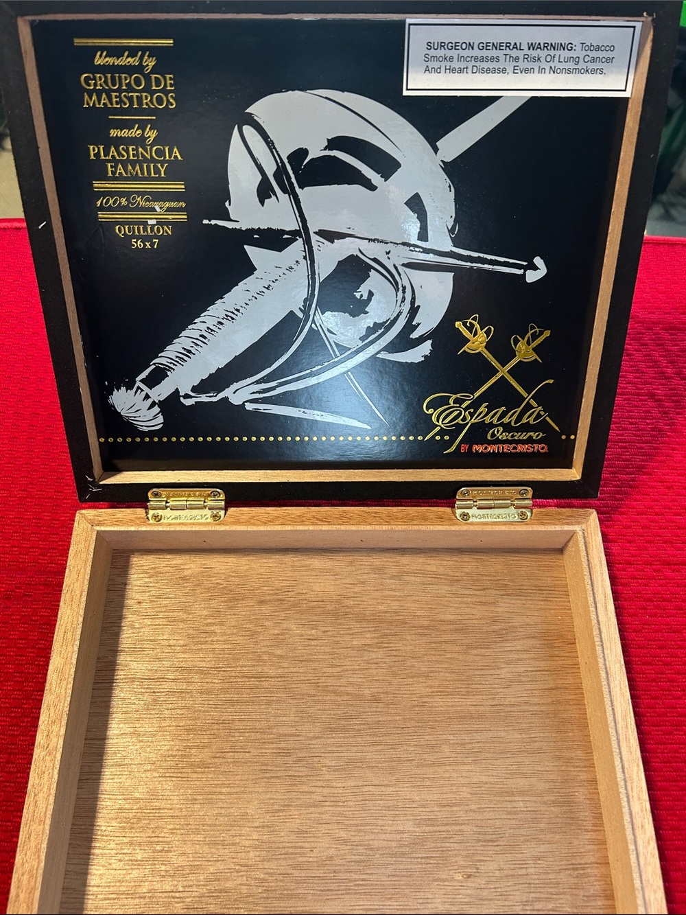 Espada Oscuro Wooden Cigar Box with Black & Gold Interior Artwork